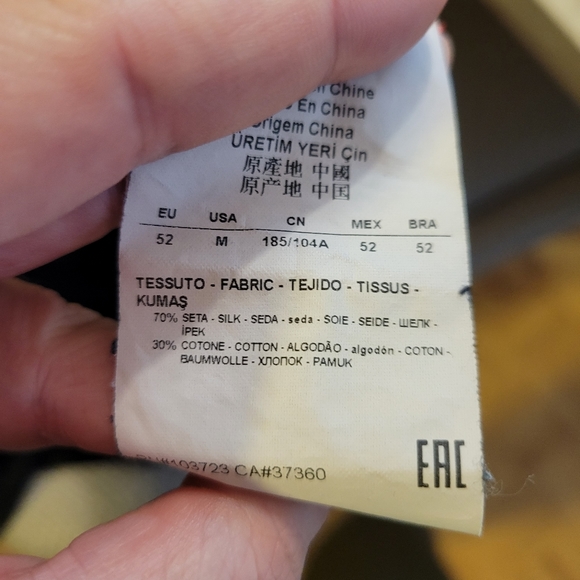 Armani Silk mens Sweater - Picture 3 of 3